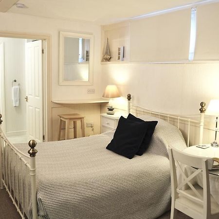 Braywood House Bed & Breakfast ฮันติงตัน ภายนอก รูปภาพ